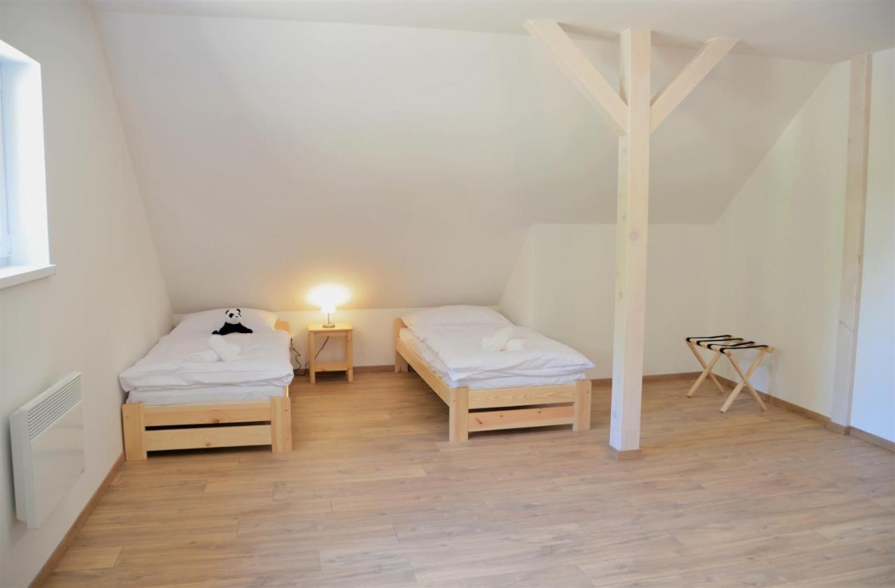 Apartmany Deluxe Sazava  Экстерьер фото